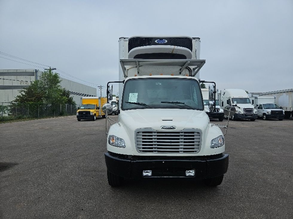 Refrigerated Truck-Light and Medium Duty Trucks-Freightliner-2022-M2-Brooklyn Park-MN-296,187\n\t\tmiles-$ 49,000 - Image 2