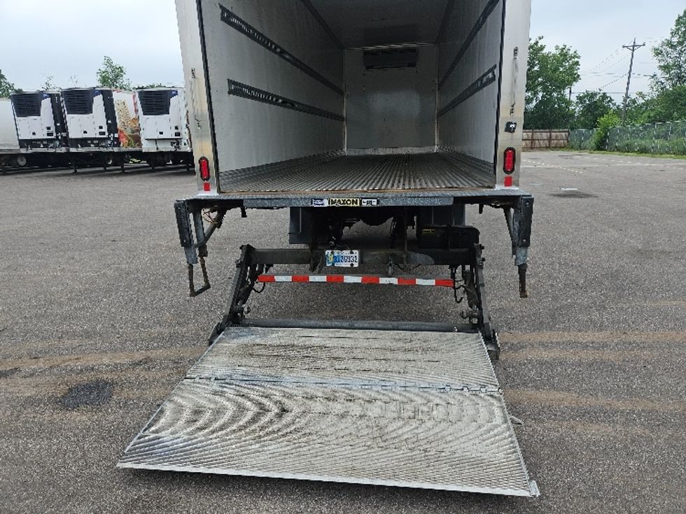 Refrigerated Truck-Light and Medium Duty Trucks-Freightliner-2022-M2-Brooklyn Park-MN-296,187\n\t\tmiles-$ 49,000 - Image 9