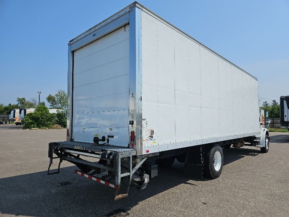 Refrigerated Truck-Light and Medium Duty Trucks-Freightliner-2022-M2-Brooklyn Park-MN-301,363\n\t\tmiles-$ 47,000 - Image 13