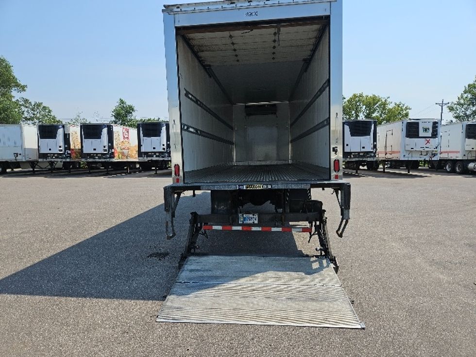 Refrigerated Truck-Light and Medium Duty Trucks-Freightliner-2022-M2-Brooklyn Park-MN-301,363\n\t\tmiles-$ 47,000 - Image 9