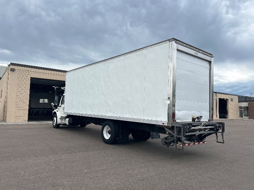 Refrigerated Truck-Light and Medium Duty Trucks-Freightliner-2022-M2-Brooklyn Park-MN-330,263\n\t\tmiles-$ 40,250 - Image 6