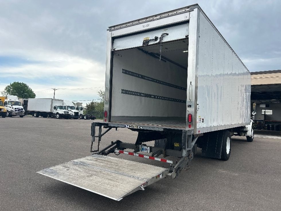 Refrigerated Truck-Light and Medium Duty Trucks-Freightliner-2022-M2-Brooklyn Park-MN-330,263\n\t\tmiles-$ 40,250 - Image 9
