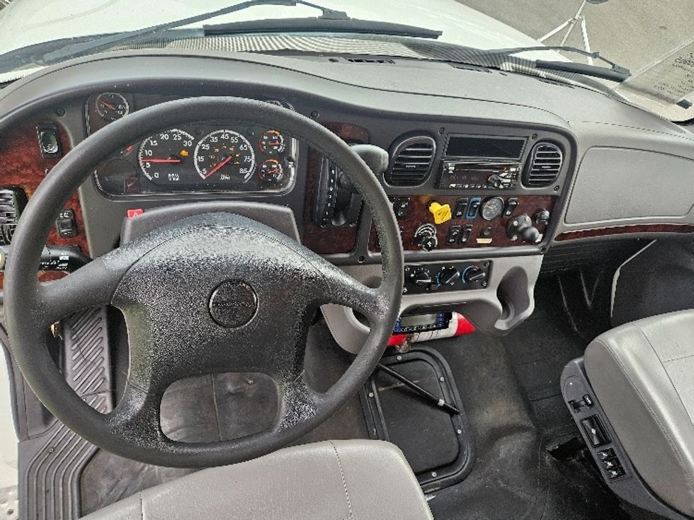 Refrigerated Truck-Light and Medium Duty Trucks-Freightliner-2022-M2-Brooklyn Park-MN-343,582\n\t\tmiles-$ 41,250 - Image 18