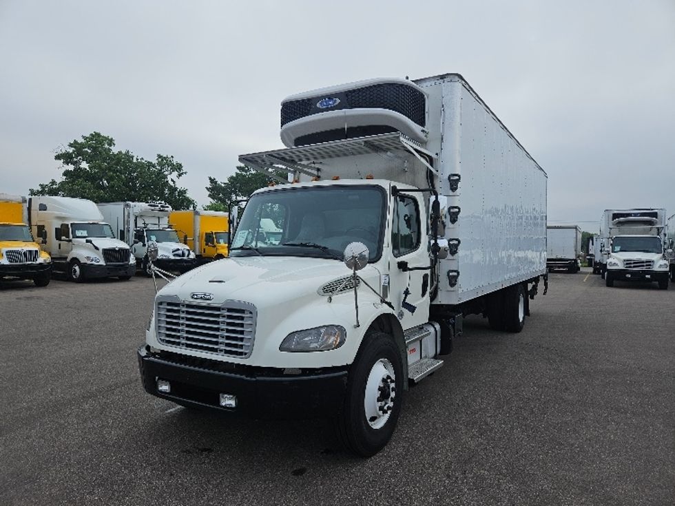Refrigerated Truck-Light and Medium Duty Trucks-Freightliner-2022-M2-Brooklyn Park-MN-343,582\n\t\tmiles-$ 41,250 - Image 3