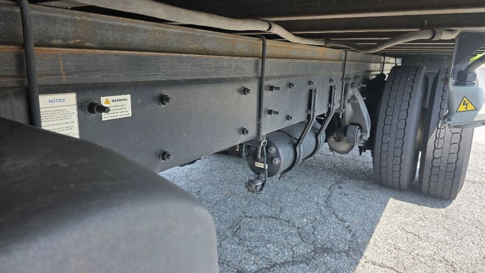 Refrigerated Truck-Light and Medium Duty Trucks-Freightliner-2022-M2-Concord-NC-177,663\n\t\tmiles-$ 57,000 - Image 5