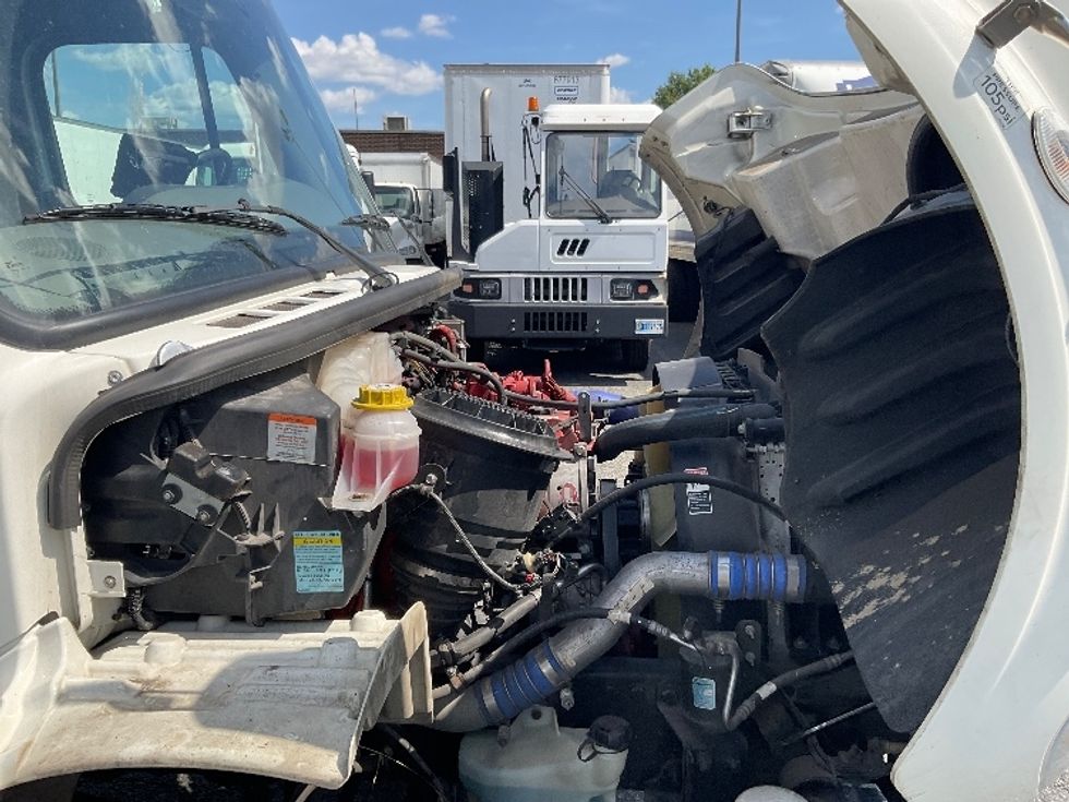 Refrigerated Truck-Light and Medium Duty Trucks-Freightliner-2022-M2-Concord-NC-215,000\n\t\tmiles-$ 49,000 - Image 23