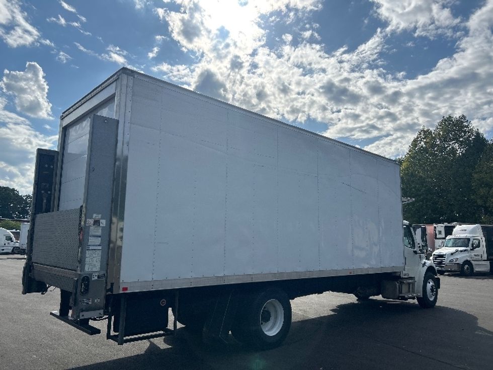 Refrigerated Truck-Light and Medium Duty Trucks-Freightliner-2022-M2-Duluth-GA-358,607\n\t\tmiles-$ 41,750 - Image 13