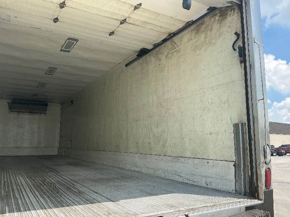 Refrigerated Truck-Light and Medium Duty Trucks-Freightliner-2022-M2-East Chicago-IN-139,971\n\t\tmiles-$ 88,000 - Image 11