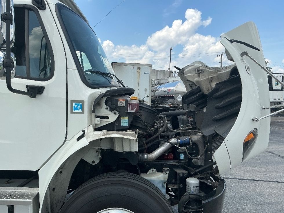 Refrigerated Truck-Light and Medium Duty Trucks-Freightliner-2022-M2-East Chicago-IN-139,971\n\t\tmiles-$ 88,000 - Image 22