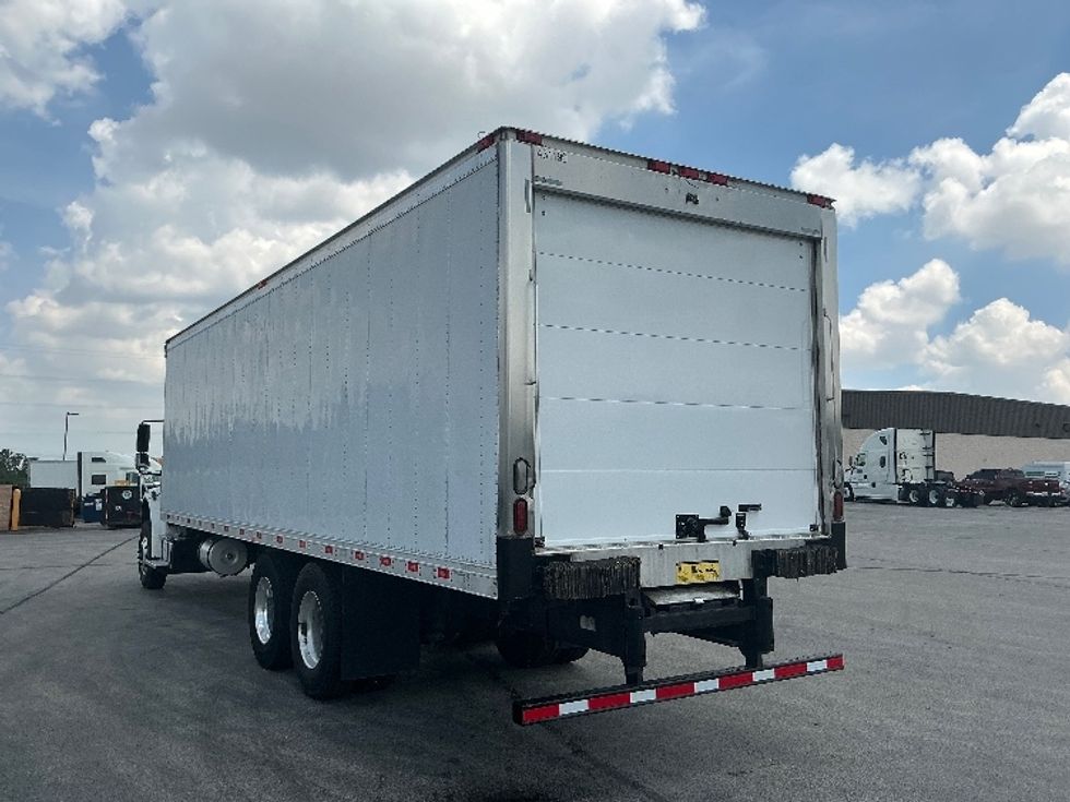 Refrigerated Truck-Light and Medium Duty Trucks-Freightliner-2022-M2-East Chicago-IN-139,971\n\t\tmiles-$ 88,000 - Image 6