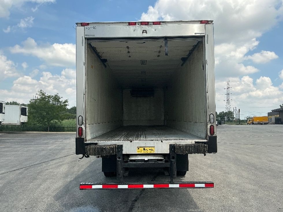 Refrigerated Truck-Light and Medium Duty Trucks-Freightliner-2022-M2-East Chicago-IN-139,971\n\t\tmiles-$ 88,000 - Image 8