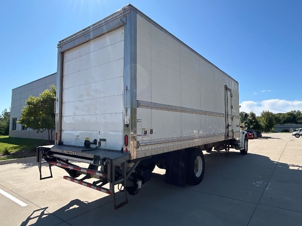 Refrigerated Truck-Light and Medium Duty Trucks-Freightliner-2022-M2-East Chicago-IN-185,014\n\t\tmiles-$ 68,750 - Image 13
