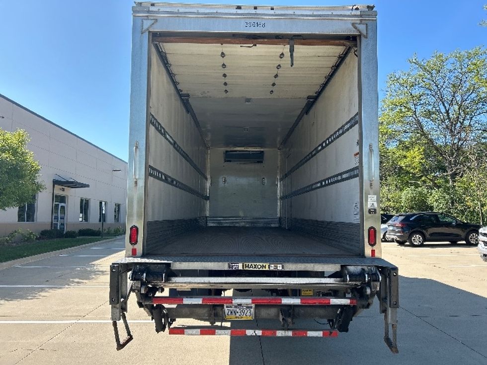 Refrigerated Truck-Light and Medium Duty Trucks-Freightliner-2022-M2-East Chicago-IN-185,014\n\t\tmiles-$ 68,750 - Image 8