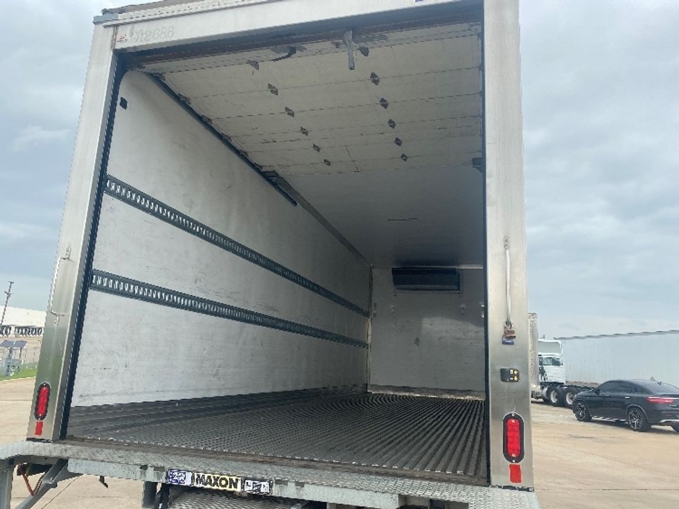 Refrigerated Truck-Light and Medium Duty Trucks-Freightliner-2022-M2-Grand Prairie-TX-135,878\n\t\tmiles-$ 82,000 - Image 12