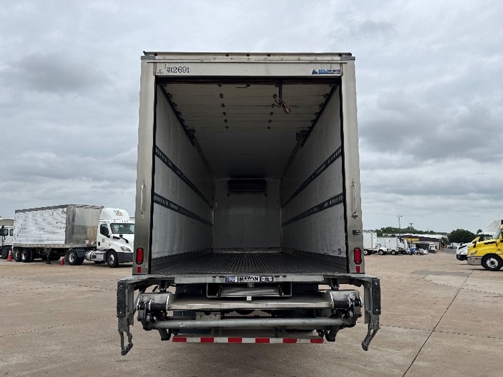 Refrigerated Truck-Light and Medium Duty Trucks-Freightliner-2022-M2-Grand Prairie-TX-151,226\n\t\tmiles-$ 79,250 - Image 8