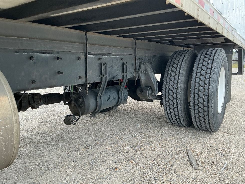 Refrigerated Truck-Light and Medium Duty Trucks-Freightliner-2022-M2-Gulfport-MS-179,759\n\t\tmiles-$ 55,750 - Image 5