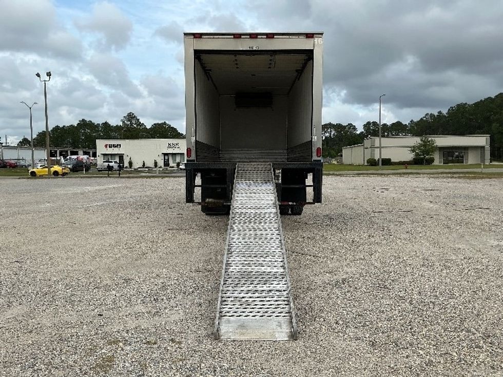 Refrigerated Truck-Light and Medium Duty Trucks-Freightliner-2022-M2-Gulfport-MS-179,759\n\t\tmiles-$ 55,750 - Image 9