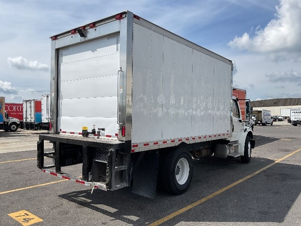 Refrigerated Truck-Light and Medium Duty Trucks-Freightliner-2022-M2-Hammond-LA-232,874\n\t\tmiles-$ 49,000 - Image 13