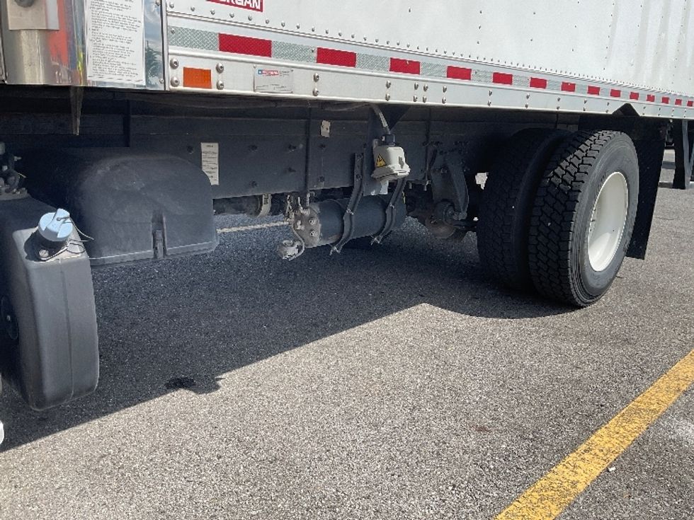 Refrigerated Truck-Light and Medium Duty Trucks-Freightliner-2022-M2-Hammond-LA-232,874\n\t\tmiles-$ 49,000 - Image 5