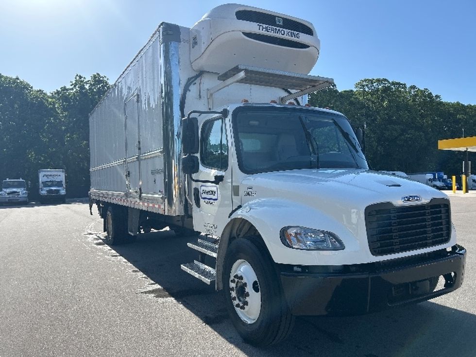 Refrigerated Truck-Light and Medium Duty Trucks-Freightliner-2022-M2-Holland-MI-124,021\n\t\tmiles-$ 84,000 - Image 1