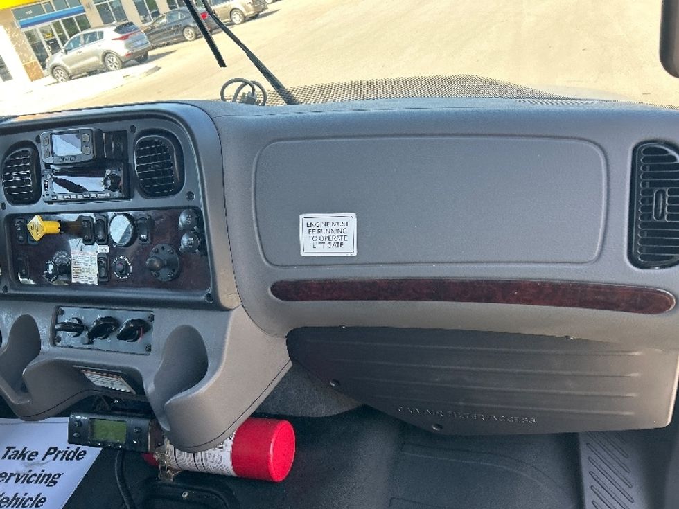 Refrigerated Truck-Light and Medium Duty Trucks-Freightliner-2022-M2-Holland-MI-124,021\n\t\tmiles-$ 84,000 - Image 21