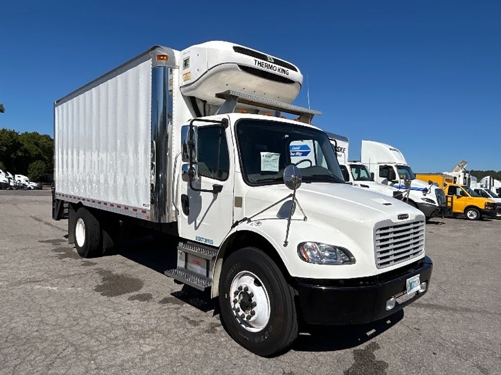 Refrigerated Truck-Light and Medium Duty Trucks-Freightliner-2022-M2-Homewood-AL-322,278\n\t\tmiles-$ 31,250 - Image 1