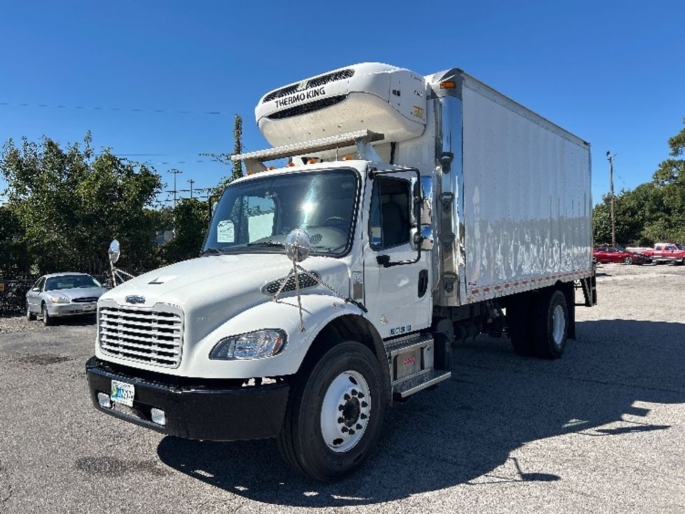 Refrigerated Truck-Light and Medium Duty Trucks-Freightliner-2022-M2-Homewood-AL-322,278\n\t\tmiles-$ 31,250 - Image 3