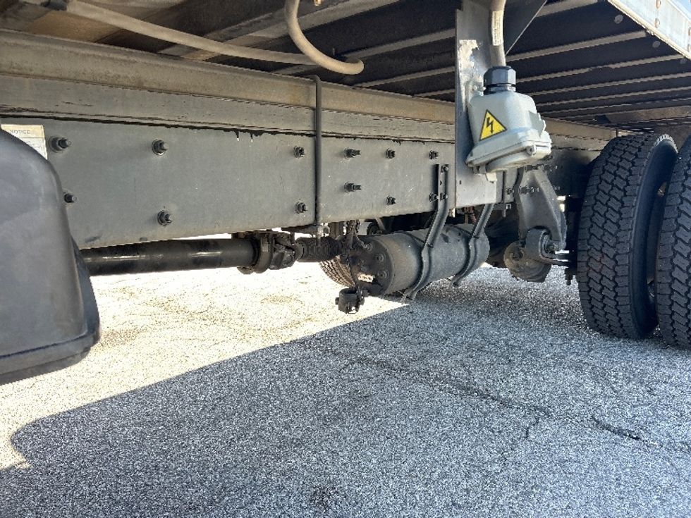Refrigerated Truck-Light and Medium Duty Trucks-Freightliner-2022-M2-Homewood-AL-322,278\n\t\tmiles-$ 31,250 - Image 5