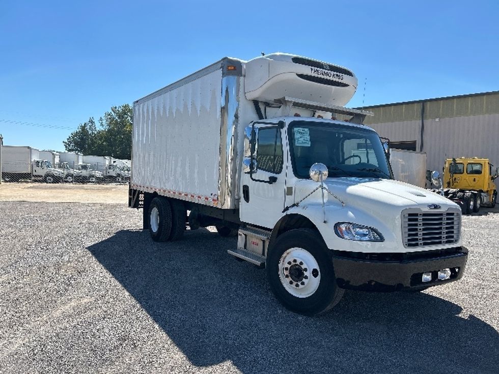 Refrigerated Truck-Light and Medium Duty Trucks-Freightliner-2022-M2-Hueytown-AL-280,175\n\t\tmiles-$ 38,500 - Image 1