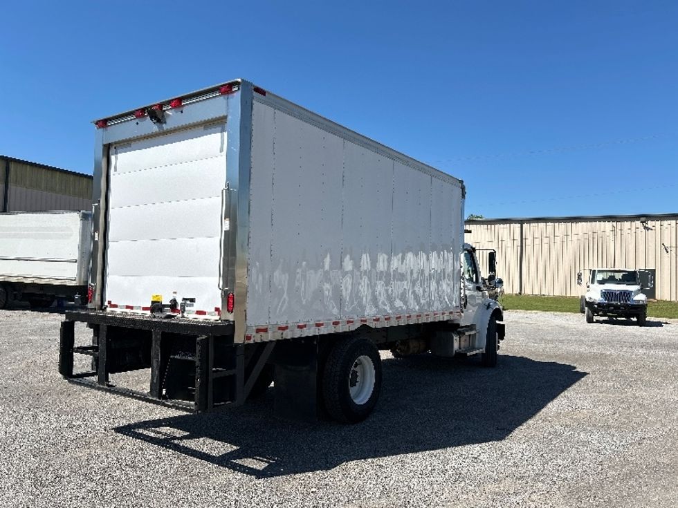 Refrigerated Truck-Light and Medium Duty Trucks-Freightliner-2022-M2-Hueytown-AL-280,175\n\t\tmiles-$ 38,500 - Image 12