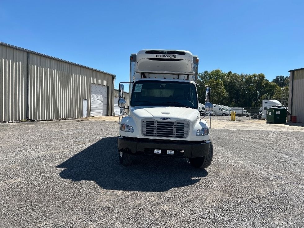 Refrigerated Truck-Light and Medium Duty Trucks-Freightliner-2022-M2-Hueytown-AL-280,175\n\t\tmiles-$ 38,500 - Image 2