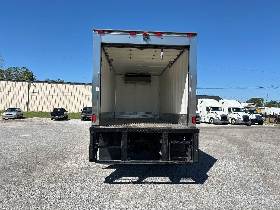 Refrigerated Truck-Light and Medium Duty Trucks-Freightliner-2022-M2-Hueytown-AL-280,175\n\t\tmiles-$ 38,500 - Image 8