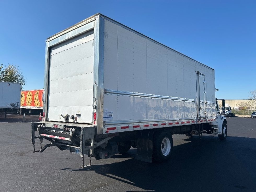 Refrigerated Truck-Light and Medium Duty Trucks-Freightliner-2022-M2-Indianapolis-IN-222,355\n\t\tmiles-$ 53,750 - Image 13