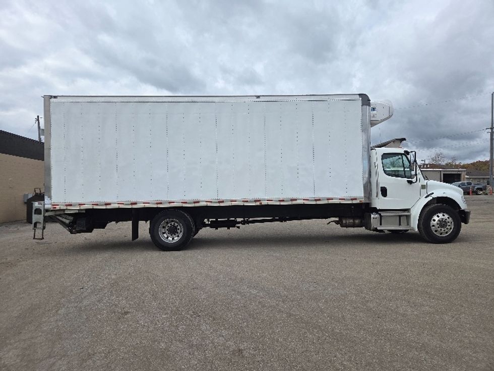 Refrigerated Truck-Light and Medium Duty Trucks-Freightliner-2022-M2-Jackson-MI-193,321\n\t\tmiles-$ 70,000 - Image 15