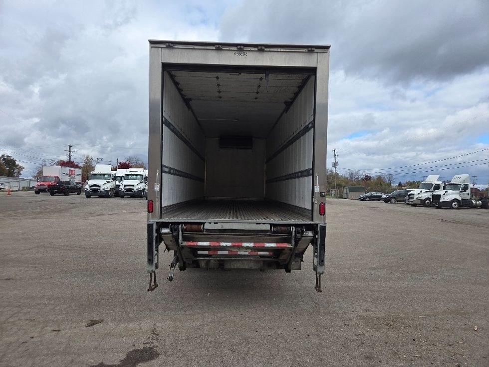 Refrigerated Truck-Light and Medium Duty Trucks-Freightliner-2022-M2-Jackson-MI-193,321\n\t\tmiles-$ 70,000 - Image 8