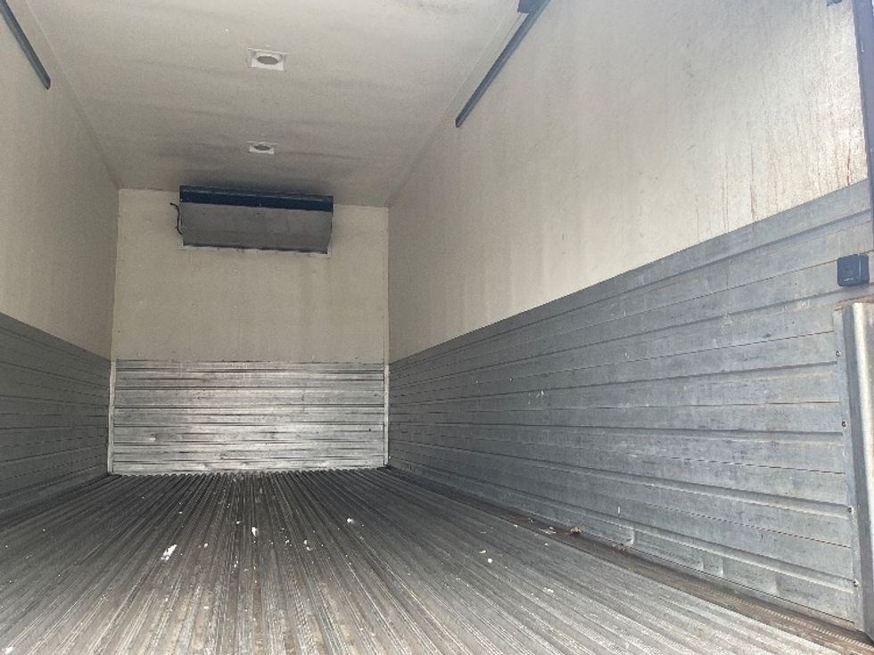 Refrigerated Truck-Light and Medium Duty Trucks-Freightliner-2022-M2-Kansas City-MO-151,786\n\t\tmiles-$ 65,500 - Image 10
