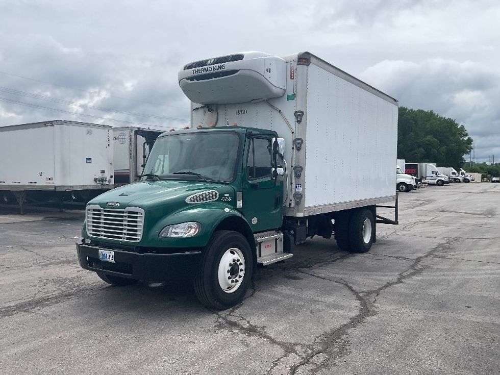 Refrigerated Truck-Light and Medium Duty Trucks-Freightliner-2022-M2-Kansas City-MO-151,786\n\t\tmiles-$ 65,500 - Image 3