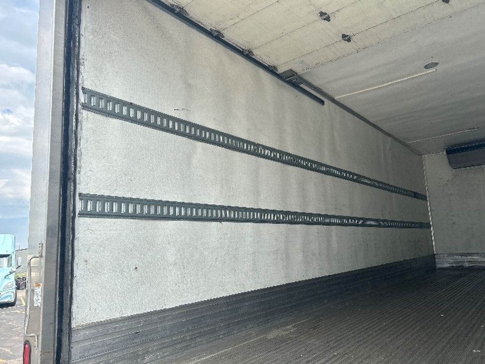 Refrigerated Truck-Light and Medium Duty Trucks-Freightliner-2022-M2-La Porte-IN-254,634\n\t\tmiles-$ 55,750 - Image 11