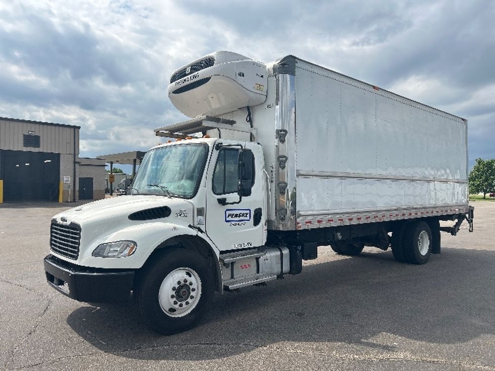 Refrigerated Truck-Light and Medium Duty Trucks-Freightliner-2022-M2-La Porte-IN-254,634\n\t\tmiles-$ 55,750 - Image 3