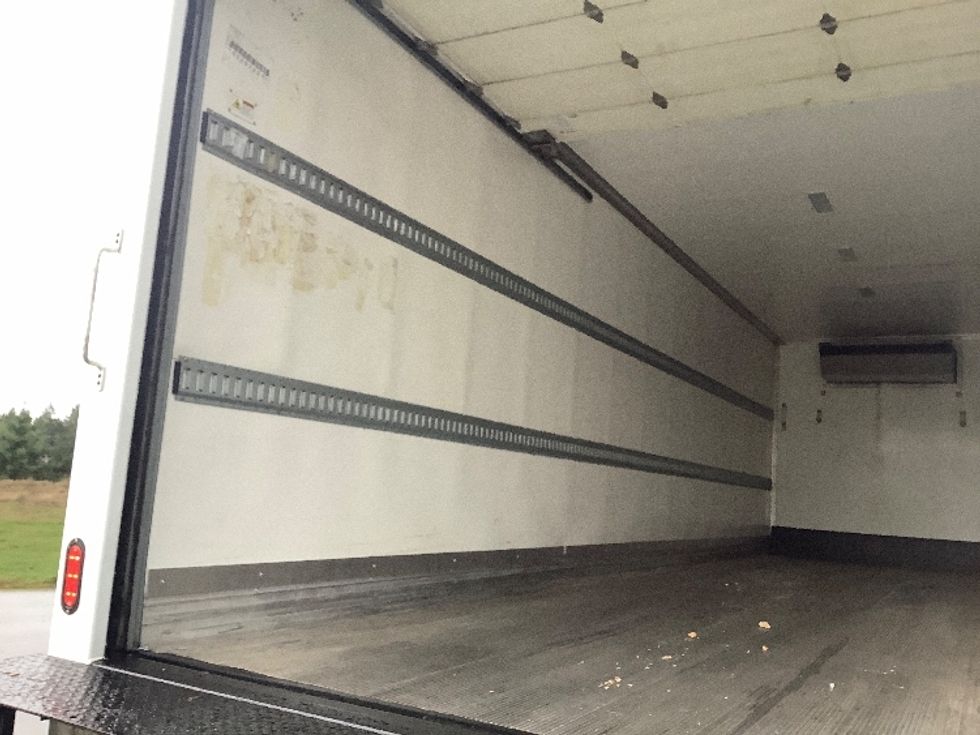 Refrigerated Truck-Light and Medium Duty Trucks-Freightliner-2022-M2-Lacey-WA-130,428\n\t\tmiles-$ 91,000 - Image 11