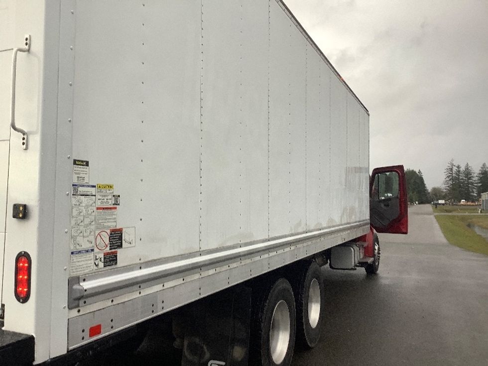 Refrigerated Truck-Light and Medium Duty Trucks-Freightliner-2022-M2-Lacey-WA-130,428\n\t\tmiles-$ 91,000 - Image 26