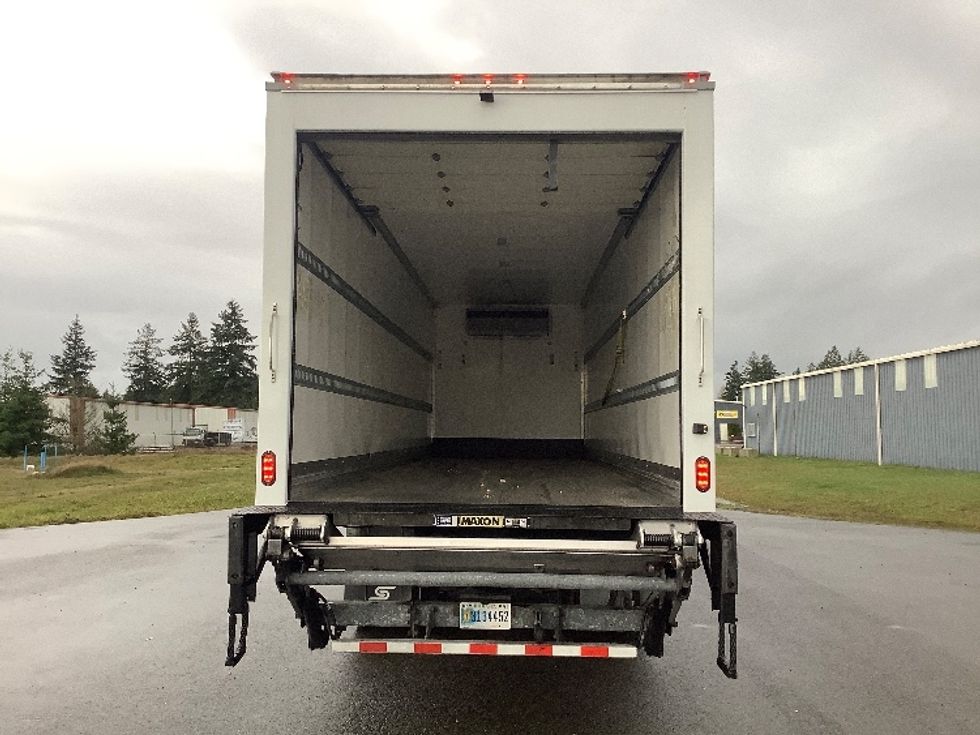 Refrigerated Truck-Light and Medium Duty Trucks-Freightliner-2022-M2-Lacey-WA-130,428\n\t\tmiles-$ 91,000 - Image 8