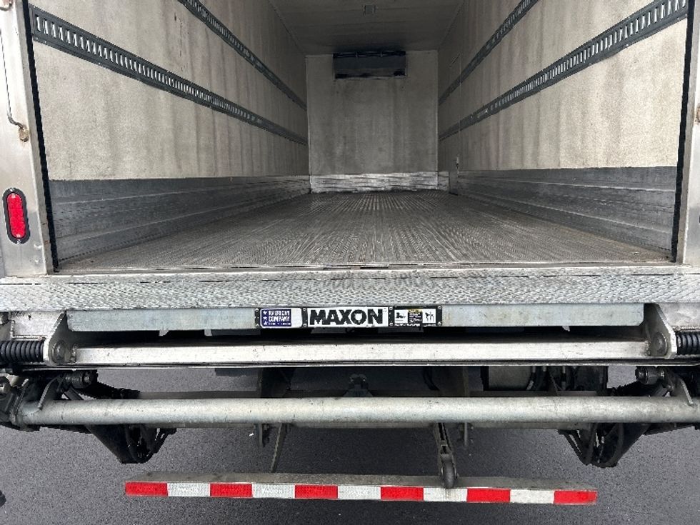 Refrigerated Truck-Light and Medium Duty Trucks-Freightliner-2022-M2-Madison-AL-291,101\n\t\tmiles-$ 55,500 - Image 10