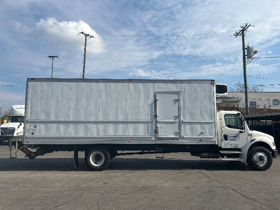 Refrigerated Truck-Light and Medium Duty Trucks-Freightliner-2022-M2-Madison-AL-291,101\n\t\tmiles-$ 55,500 - Image 15