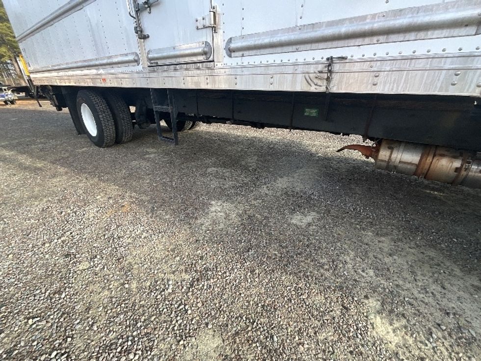 Refrigerated Truck-Light and Medium Duty Trucks-Freightliner-2022-M2-Mebane-NC-206,998\n\t\tmiles-$ 70,000 - Image 14