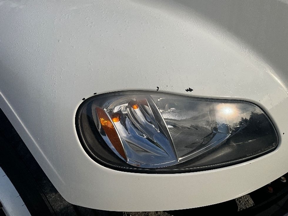 Refrigerated Truck-Light and Medium Duty Trucks-Freightliner-2022-M2-Mebane-NC-206,998\n\t\tmiles-$ 70,000 - Image 31