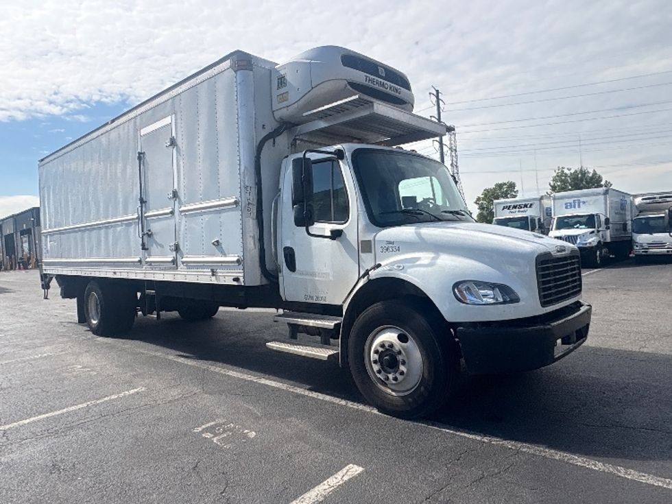 Refrigerated Truck-Light and Medium Duty Trucks-Freightliner-2022-M2-North Bergen-NJ-216,357\n\t\tmiles-$ 63,500 - Image 1
