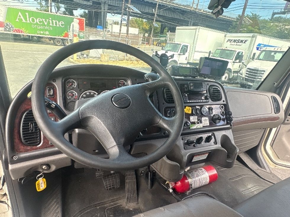 Refrigerated Truck-Light and Medium Duty Trucks-Freightliner-2022-M2-North Bergen-NJ-216,357\n\t\tmiles-$ 63,500 - Image 16