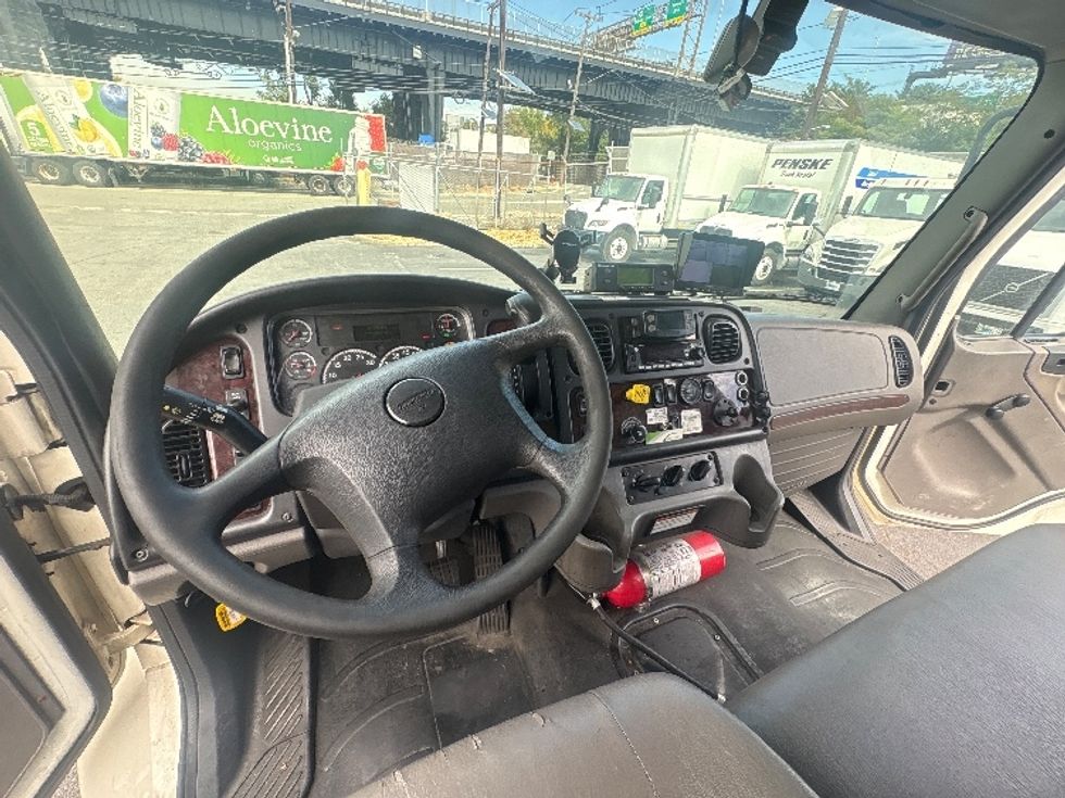 Refrigerated Truck-Light and Medium Duty Trucks-Freightliner-2022-M2-North Bergen-NJ-216,357\n\t\tmiles-$ 63,500 - Image 17