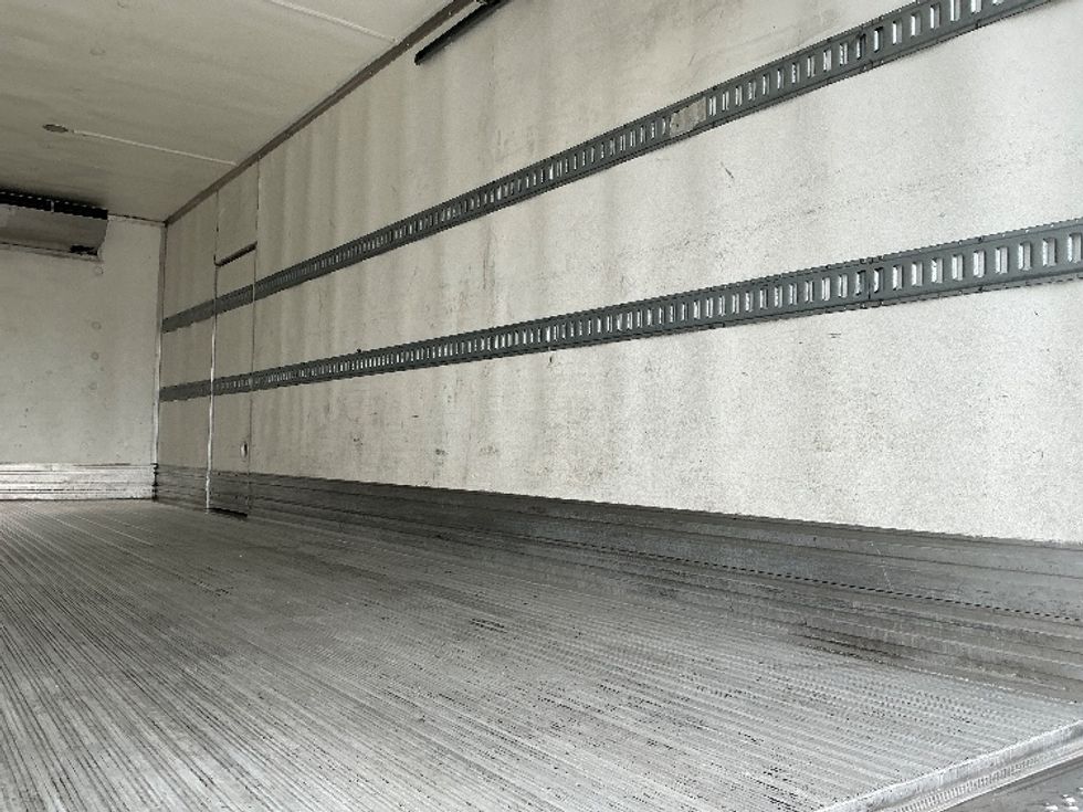 Refrigerated Truck-Light and Medium Duty Trucks-Freightliner-2022-M2-Orlando-FL-245,637\n\t\tmiles-$ 61,250 - Image 12
